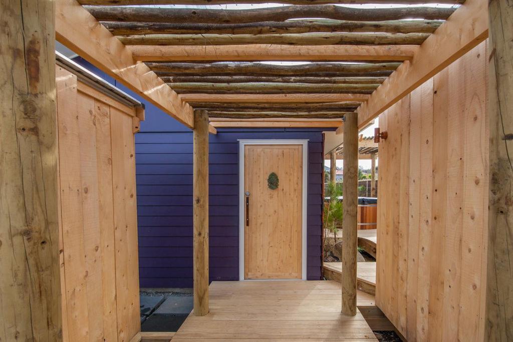 The Purple House - Ohakune Home With Spa Pool Exteriör bild